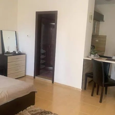 Apartamento Apolon 7 *
